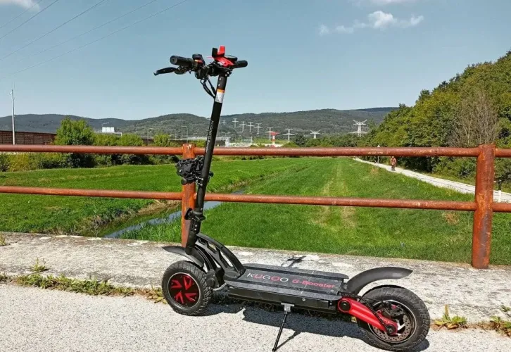 Elektrická kolobežka Kugoo G-Booster