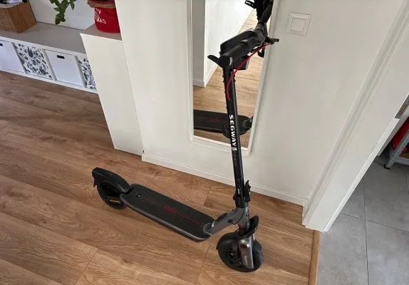 Elektrická kolobežka Segway eKickScooter Ninebot F3 E