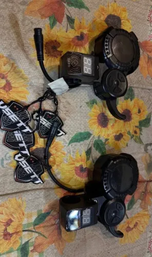  Predám Vsett Displej 2x NFC Chip