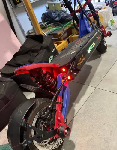 Elektrická kolobežka VSETT 11+